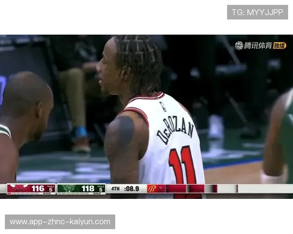 利拉德超远出手,防守来不及反应 利拉德超远出手,防守来不及反应