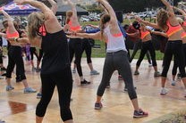 开云体育在线-女子接力再夺银 实力不俗，女子接力金牌视频