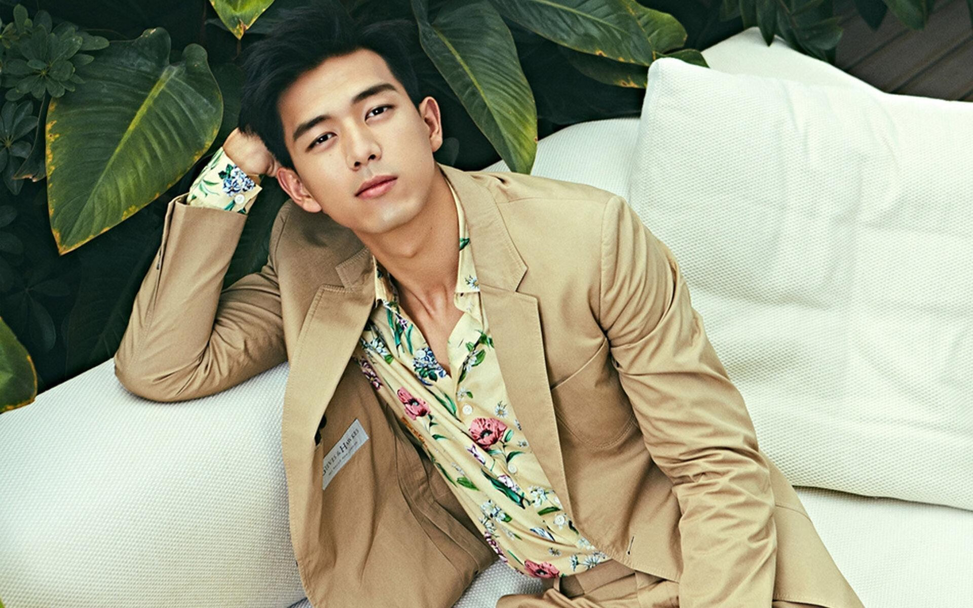 “东安湖赛场:跑酷选手与障碍赛道之间的极限博弈”