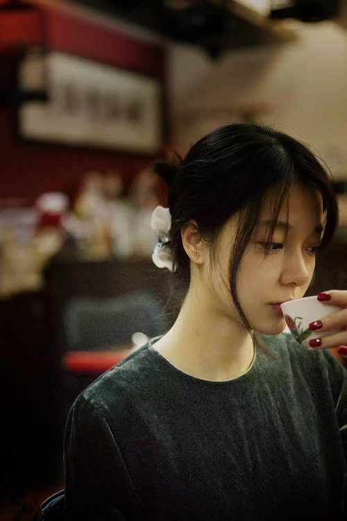 电竞新秀选手首次登场一战成名震惊全场,电竞职业联赛小鲜肉