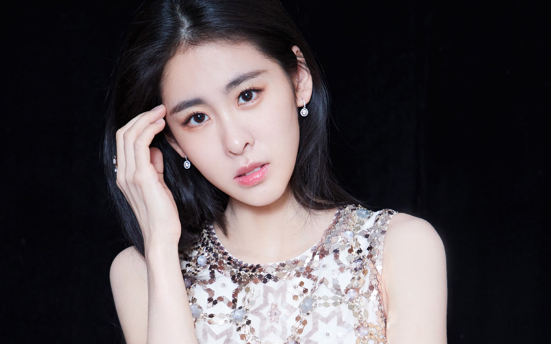 俱乐部宣布与本地学校共建青训营 签约仪式举行,青训营介绍